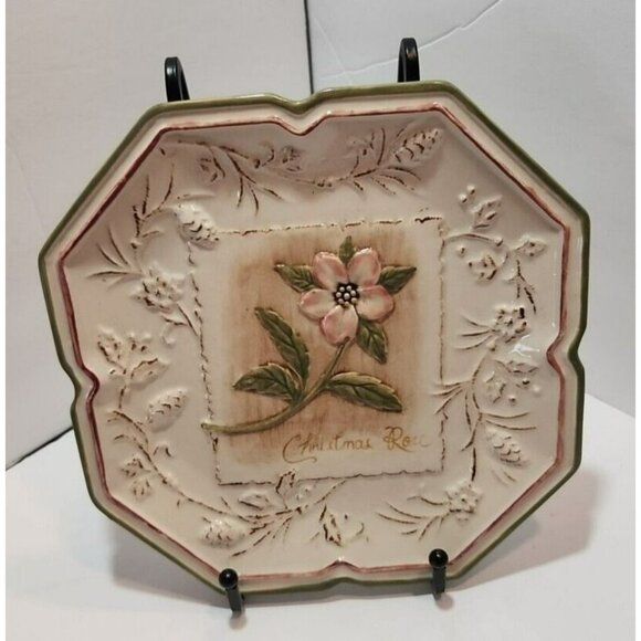 Vtg MWW Market Embossed Square Christmas Flowers Plates Set of 4 - Picture 8 of 11